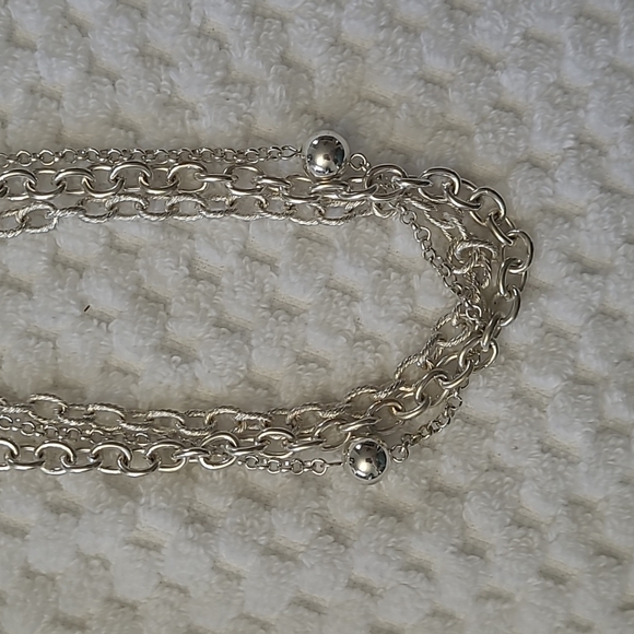 Silver tone 16 inch 3 strand necklace - Picture 2 of 3